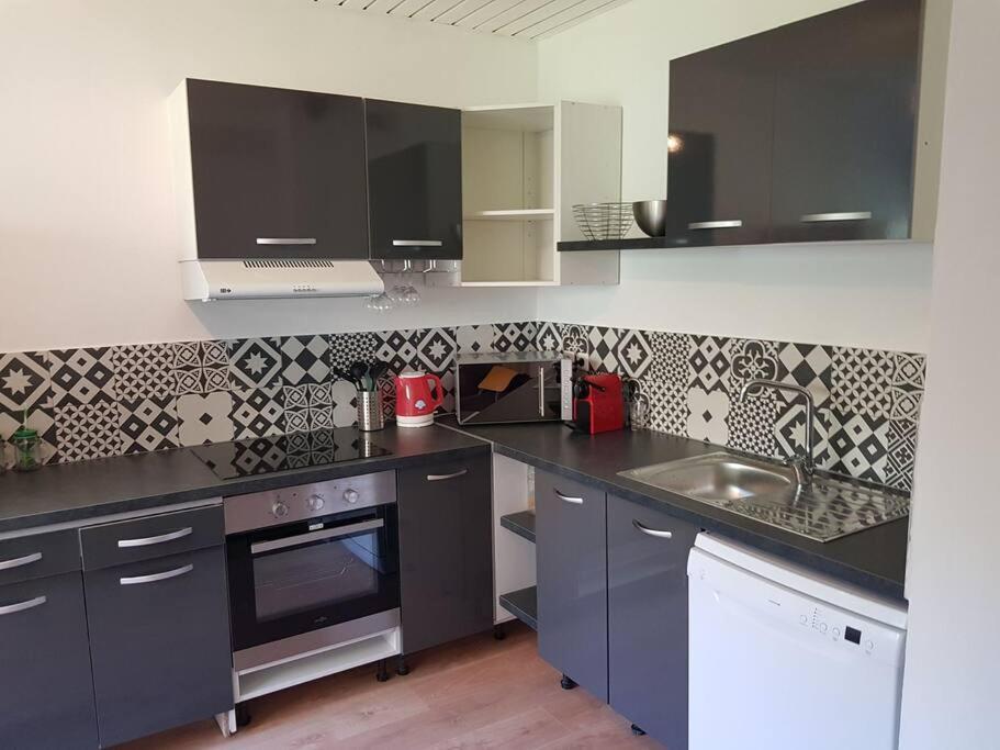 T2 Proximite Mer, Vallon Des Auffes Marselha Exterior foto